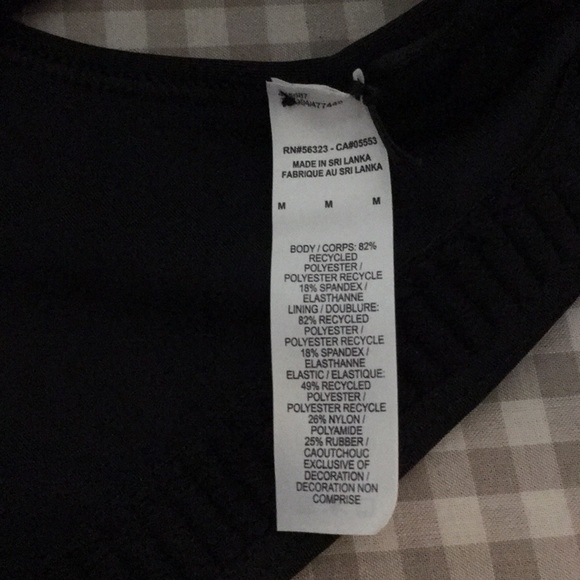 Brand New Nike swoosh bra - Picture 3 of 5